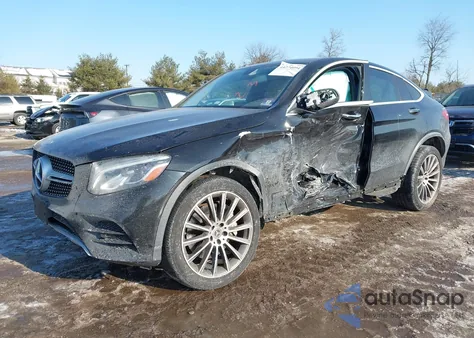 2017 Mercedes-Benz Glc 300 Coupe 4Matic z USA, uszkodzony, nr VIN WDC0J4KB7HF275323
